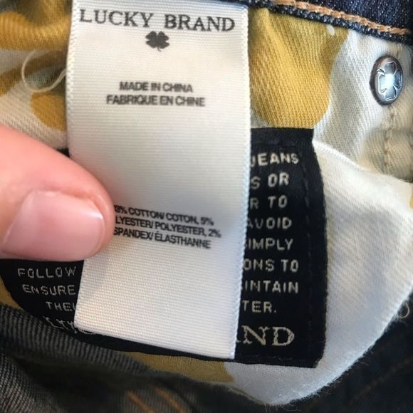 🍁50% Off Sale 🍁 Lucky Brand Jeans - Picture 9 of 15